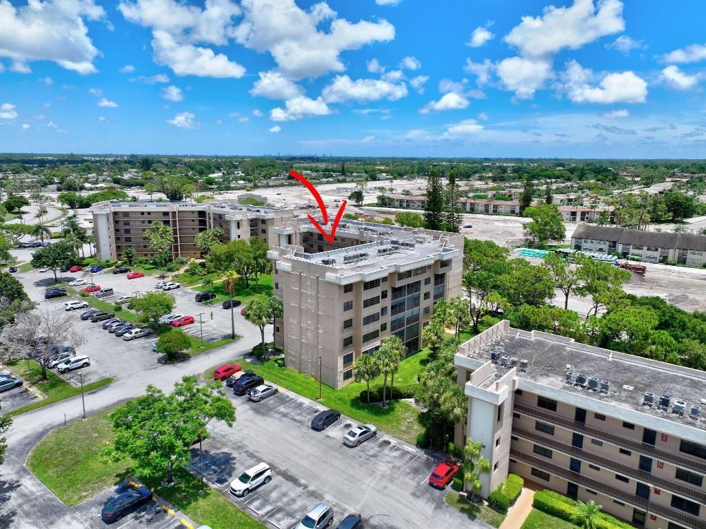 4700 W Lucerne Lakes Boulevard W, Unit 507, Lake Worth, FL 33467 Photo
