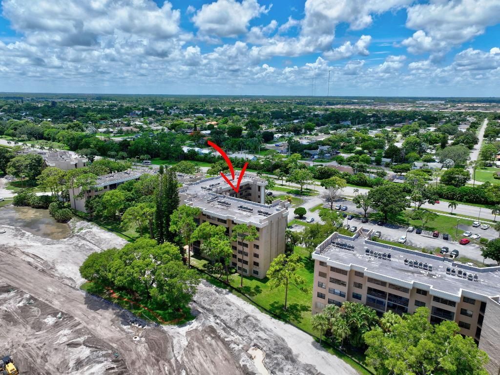 4700 W Lucerne Lakes Boulevard W, Unit 507, Lake Worth, FL 33467 Photo