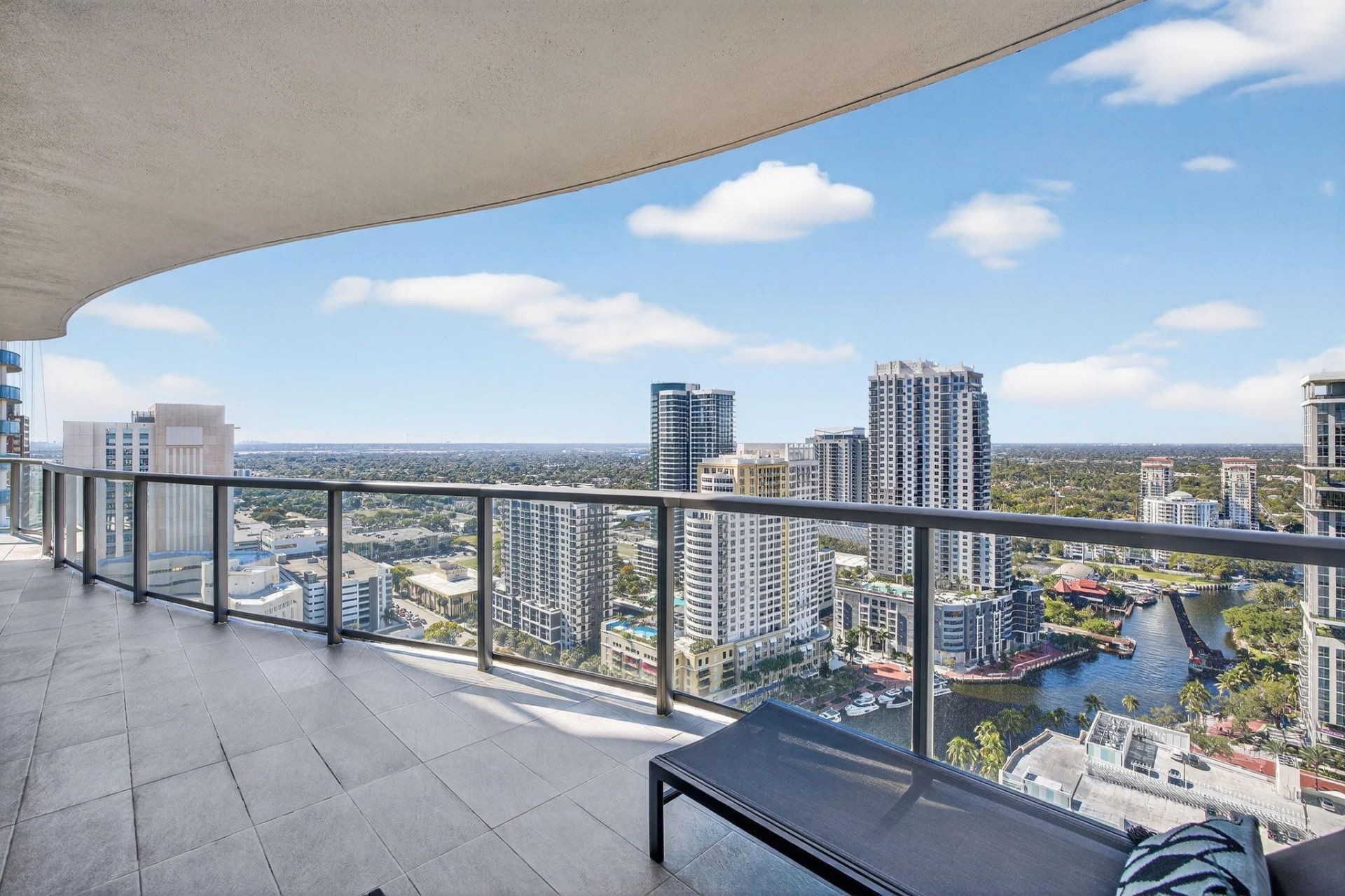 100 E Las Olas Boulevard, Unit 3004, Fort Lauderdale, FL 33301 Photo