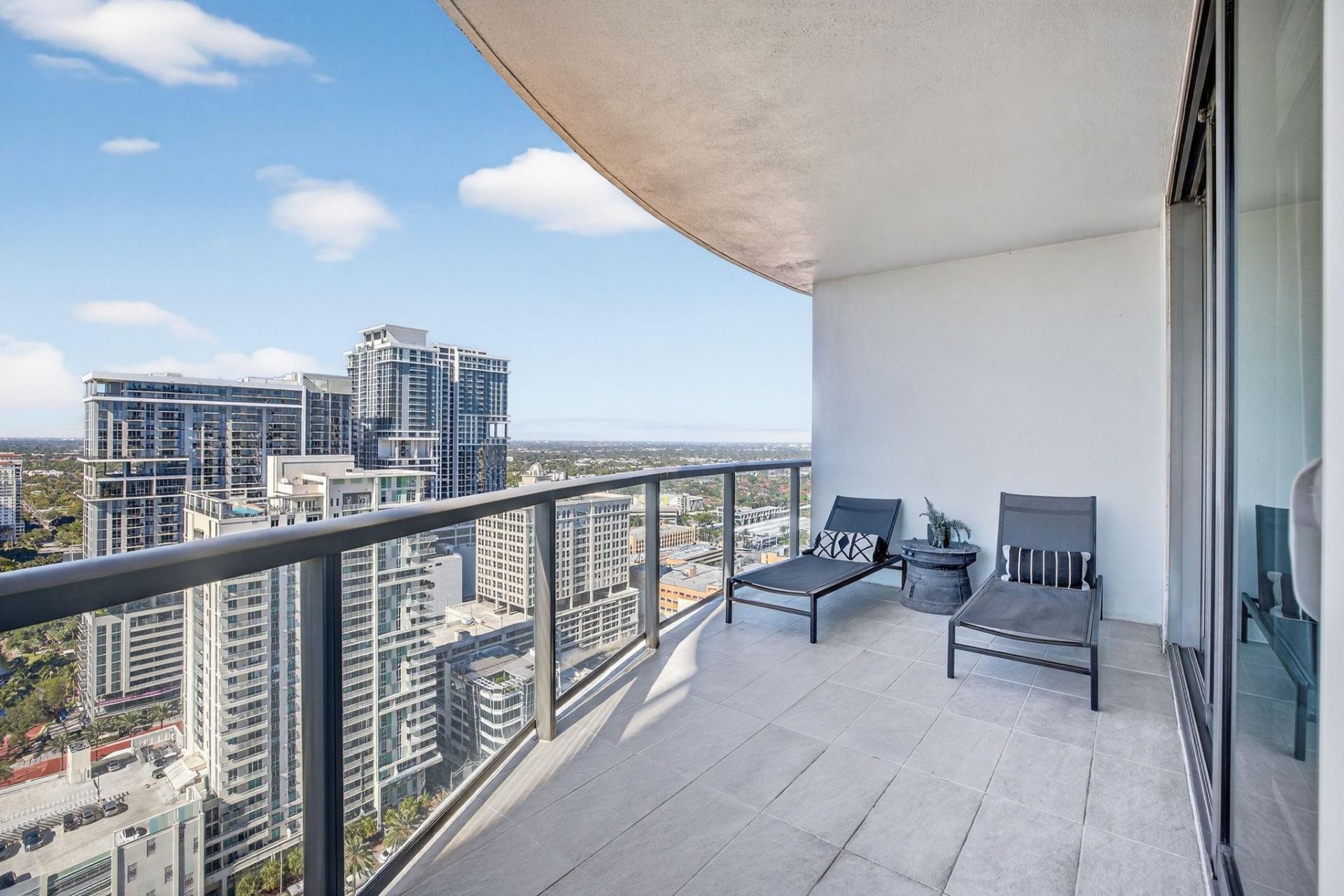 100 E Las Olas Boulevard, Unit 3004, Fort Lauderdale, FL 33301 Photo