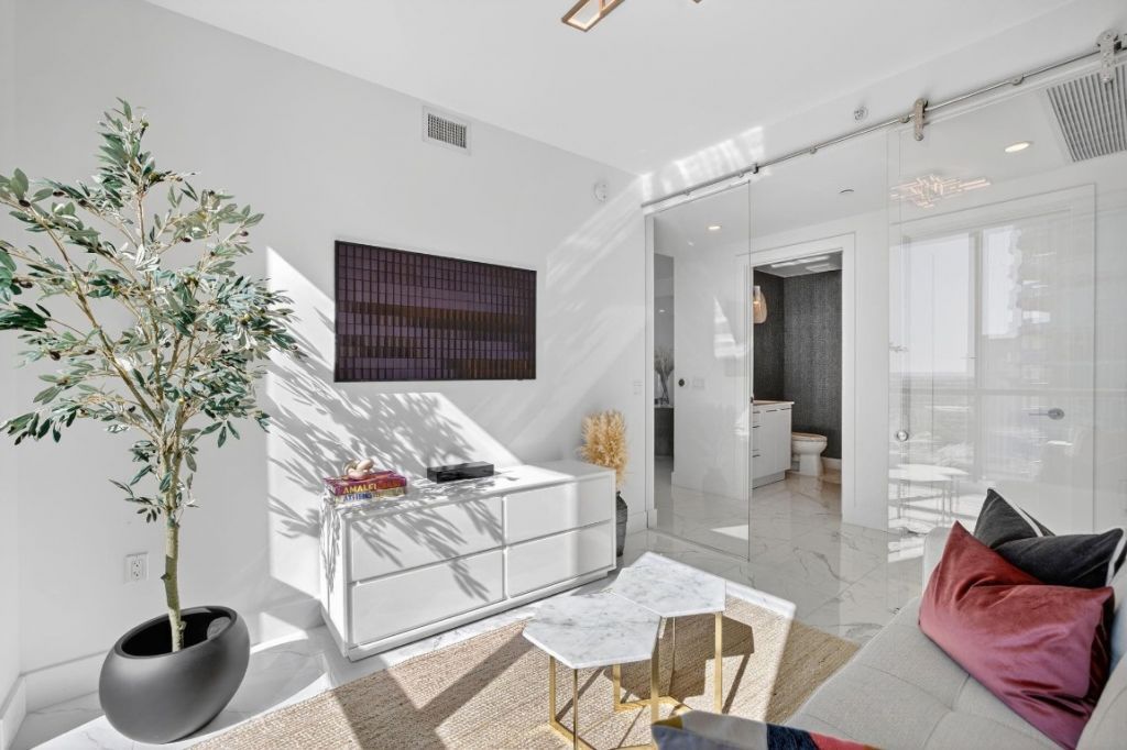 100 E Las Olas Boulevard, Unit 3004, Fort Lauderdale, FL 33301 Photo