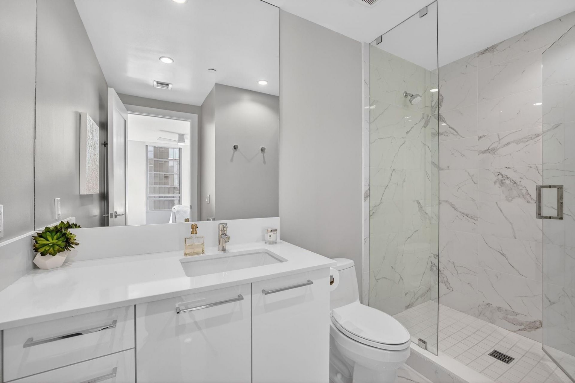 100 E Las Olas Boulevard, Unit 3004, Fort Lauderdale, FL 33301 Photo