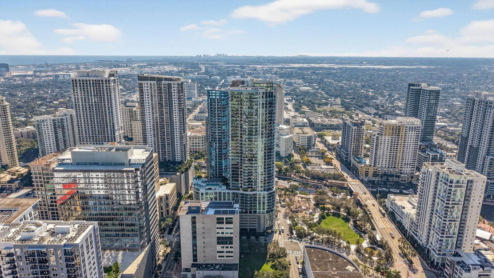 100 E Las Olas Boulevard, Unit 3004, Fort Lauderdale, FL 33301 Photo
