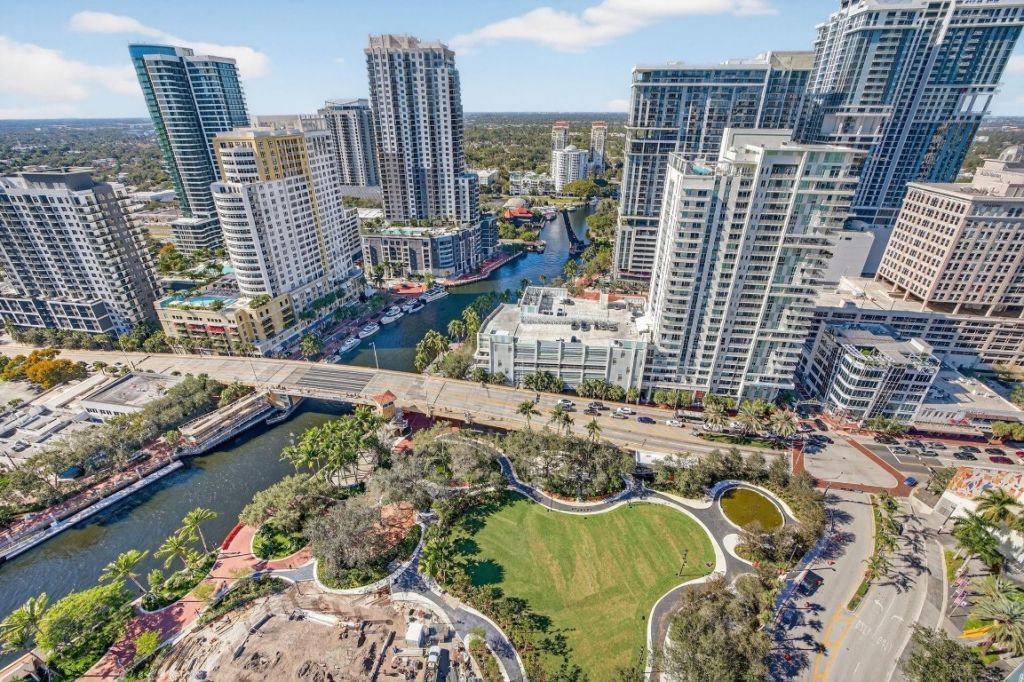 100 E Las Olas Boulevard, Unit 3004, Fort Lauderdale, FL 33301 Photo