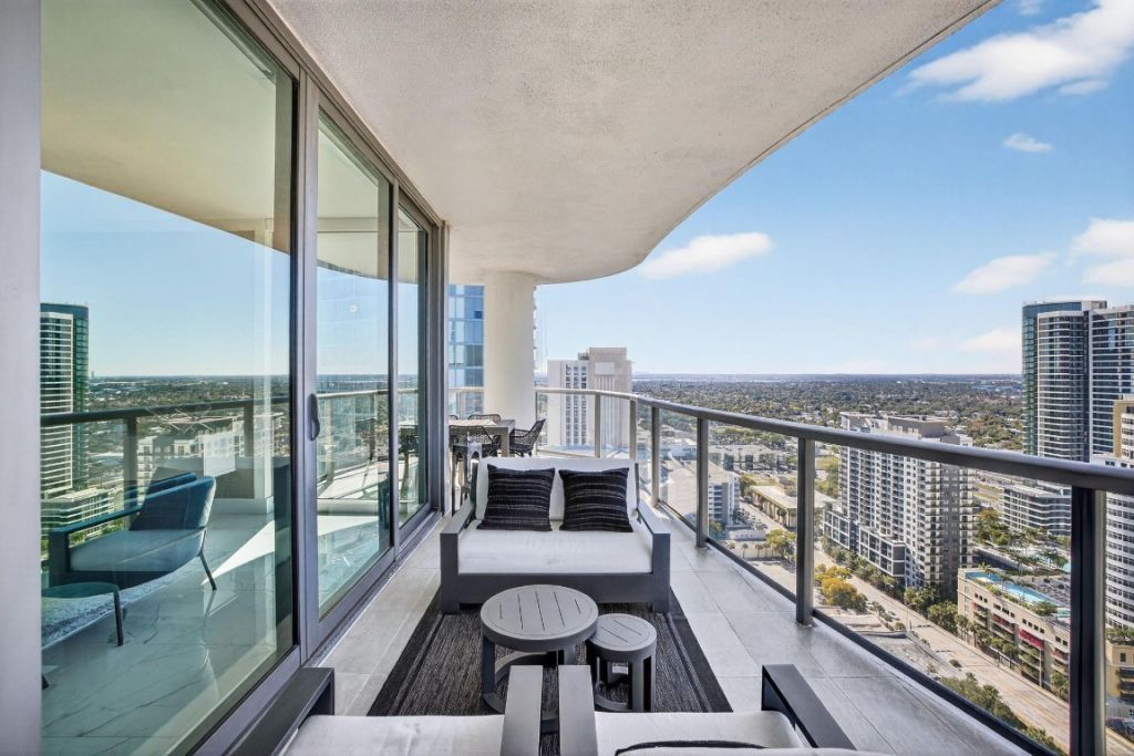 100 E Las Olas Boulevard, Unit 3004, Fort Lauderdale, FL 33301 Photo