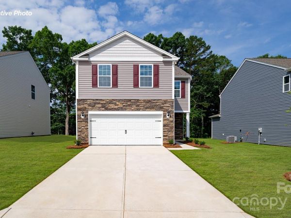 1410 Mammoth Road, Hickory, NC 28602