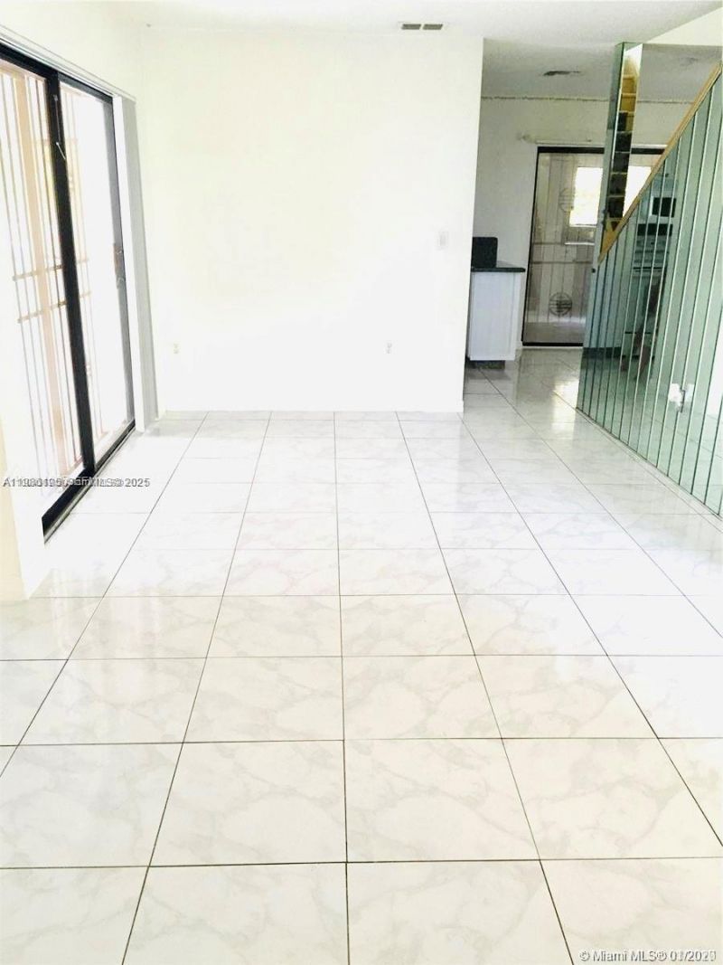 10067 SW 218th St , Unit 10067, Cutler Bay, FL 33190 Photo