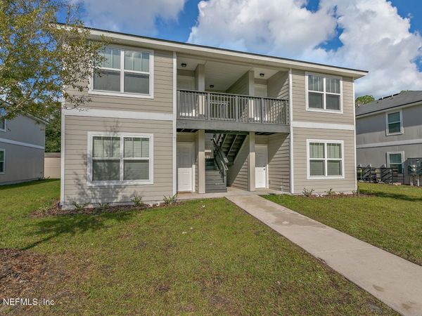 1510 YELFORD Circle, Jacksonville, FL 32218