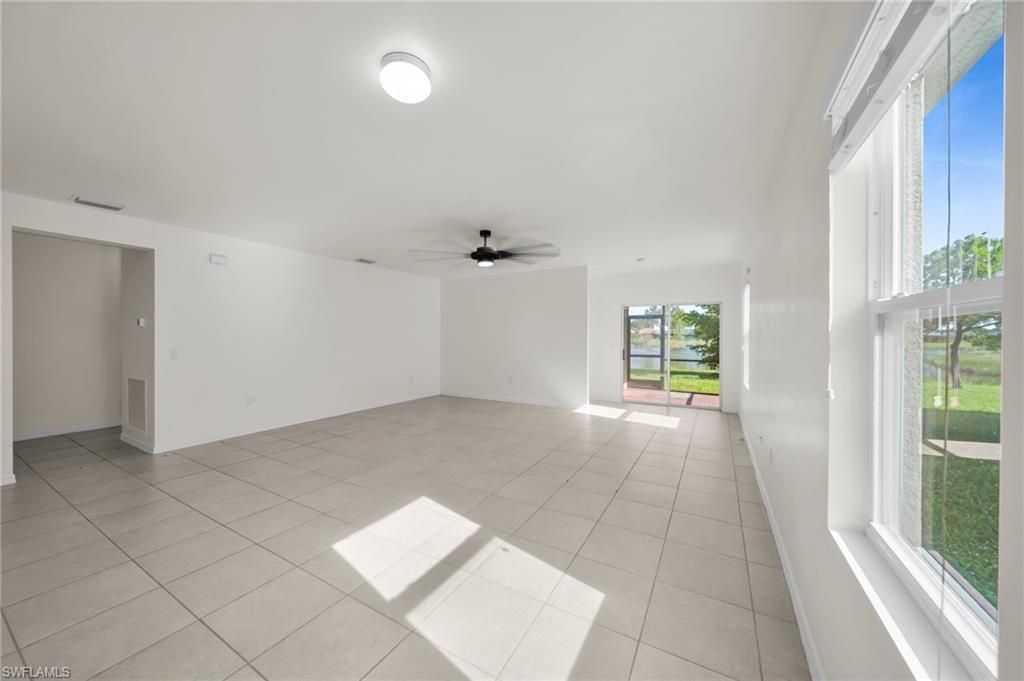 3477 Acapulco Cir , Cape Coral, FL 33909 Photo