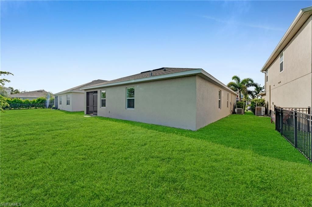 3477 Acapulco Cir , Cape Coral, FL 33909 Photo