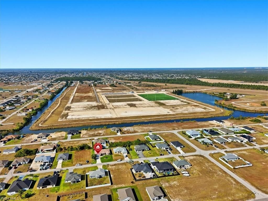 2512 NW 8th Pl, Cape Coral, FL 33993 Photo