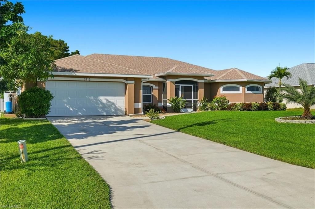 2512 NW 8th Pl, Cape Coral, FL 33993 Photo