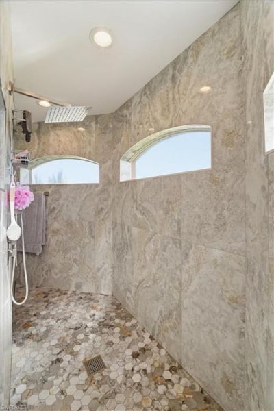 2512 NW 8th Pl, Cape Coral, FL 33993 Photo