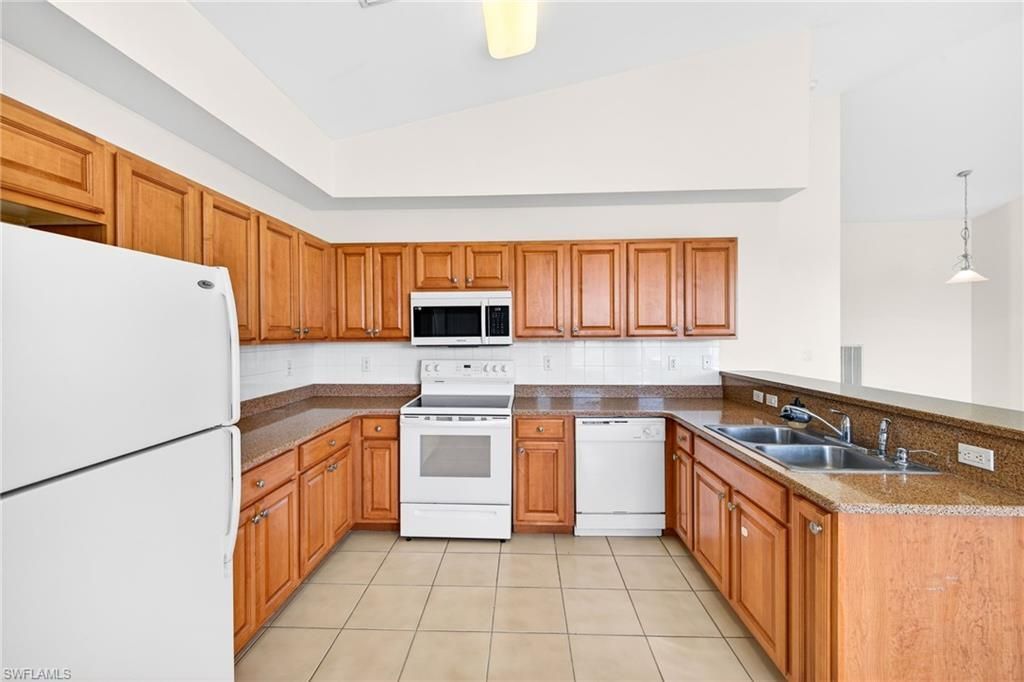 11865 Bayport Ln, Unit 1201, Fort Myers, FL 33908 Photo