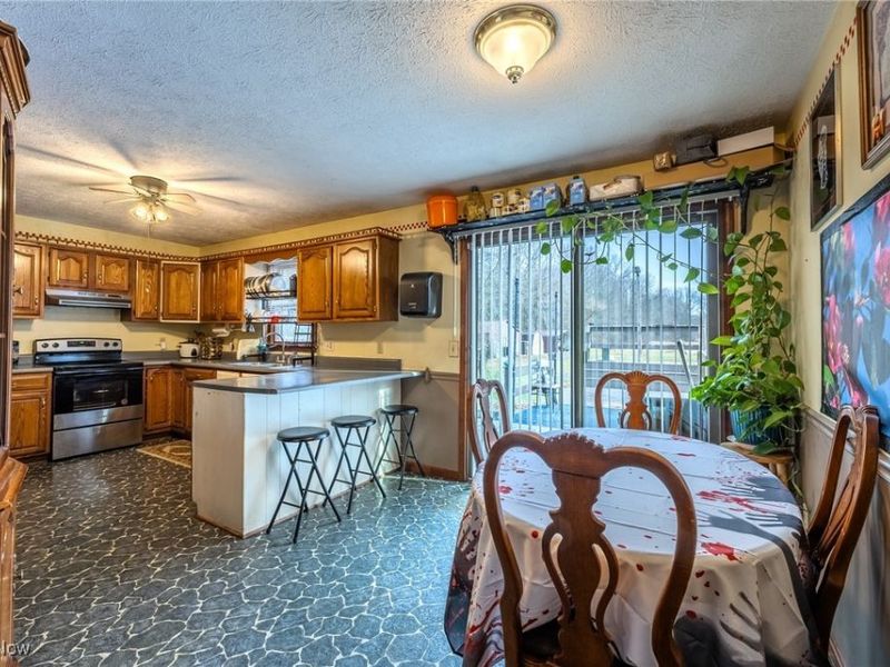 642 Horning Road, Atwater, OH 44201 Photo 13