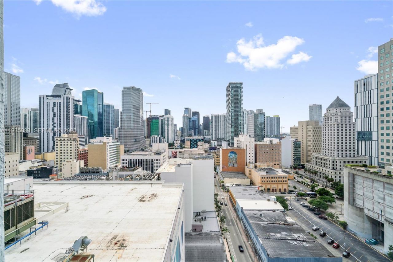 225 N Miami Ave, Unit 2012, Miami, FL 33132 Photo