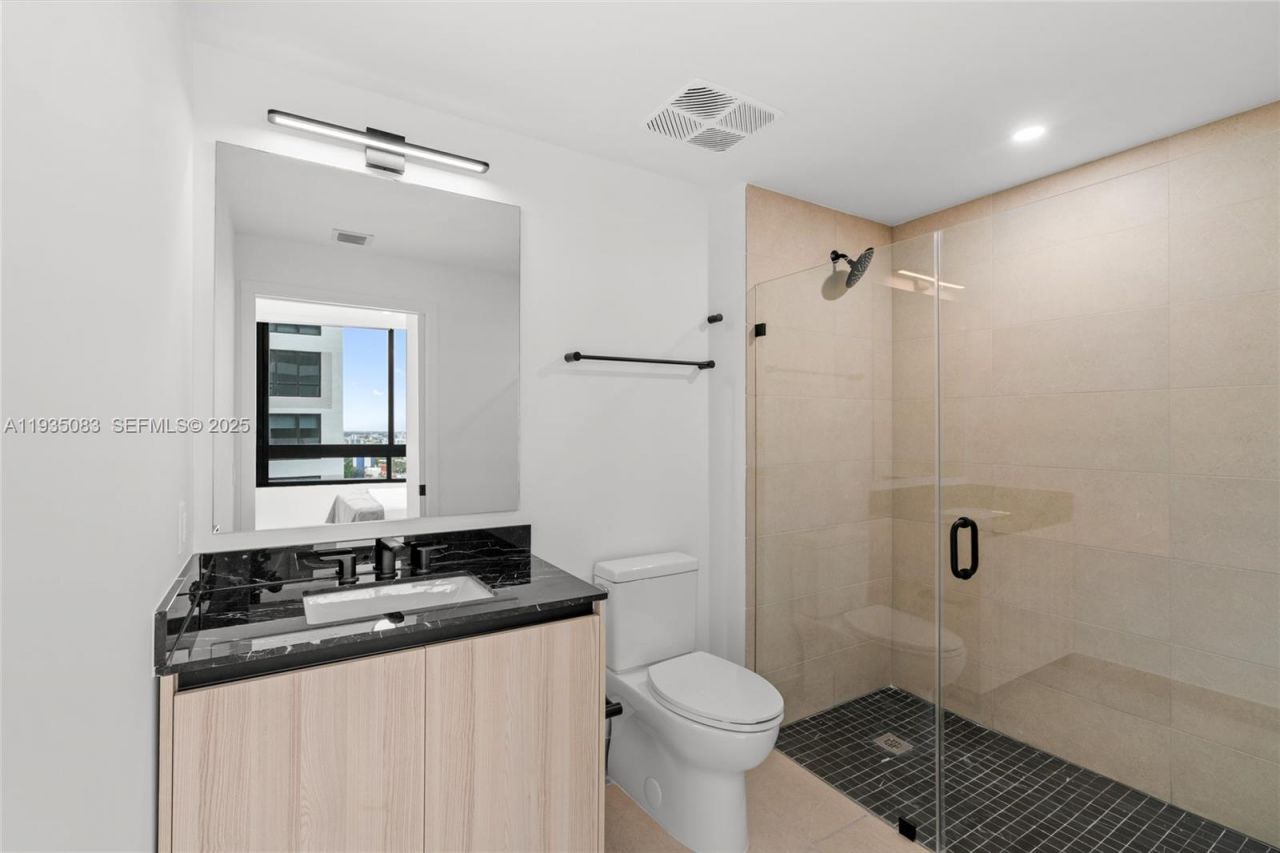 225 N Miami Ave, Unit 2012, Miami, FL 33132 Photo