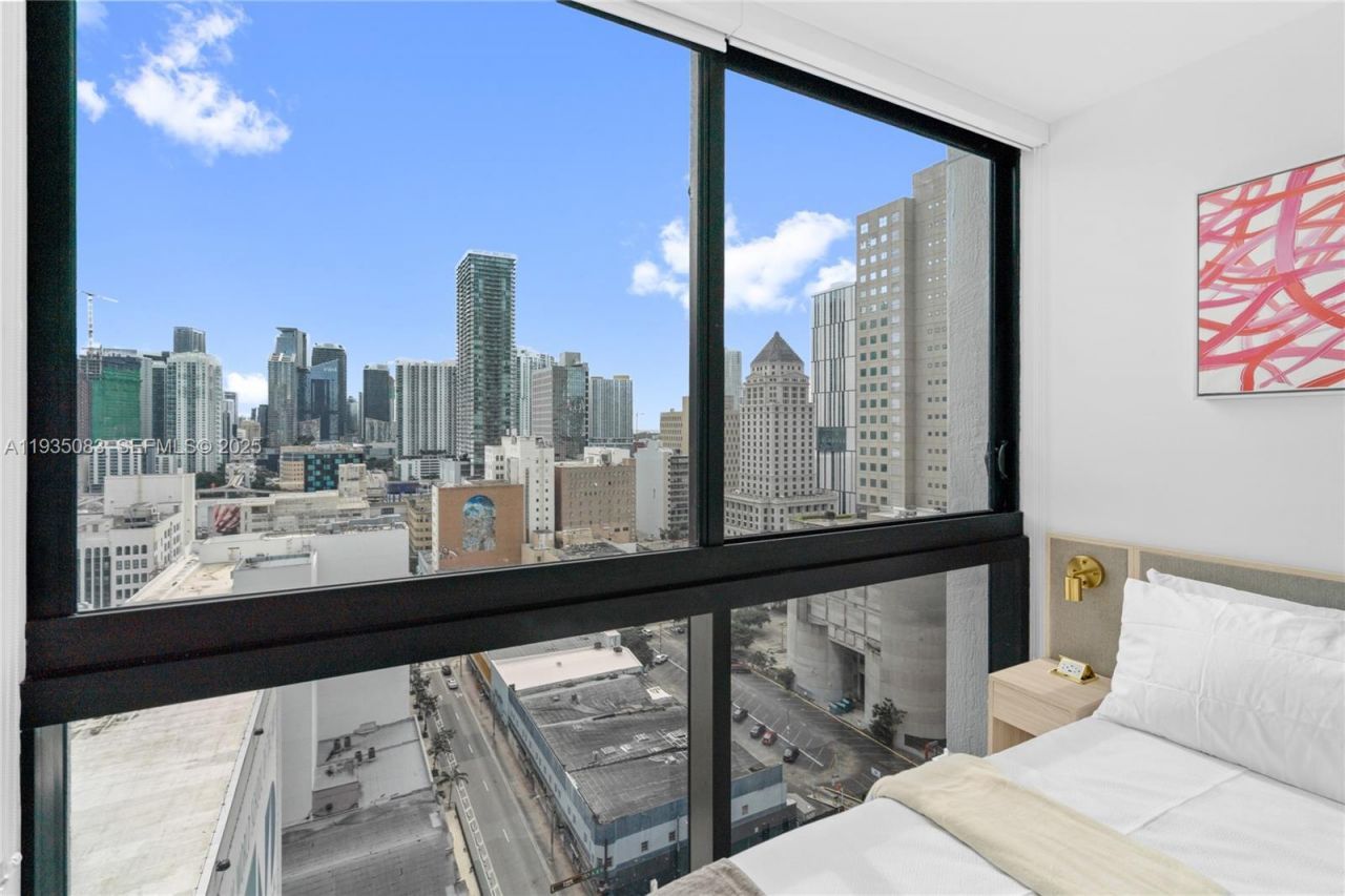 225 N Miami Ave, Unit 2012, Miami, FL 33132 Photo