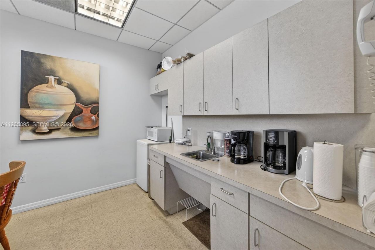 8501 SW 124th Ave, Unit 201, Miami, FL 33183 Photo