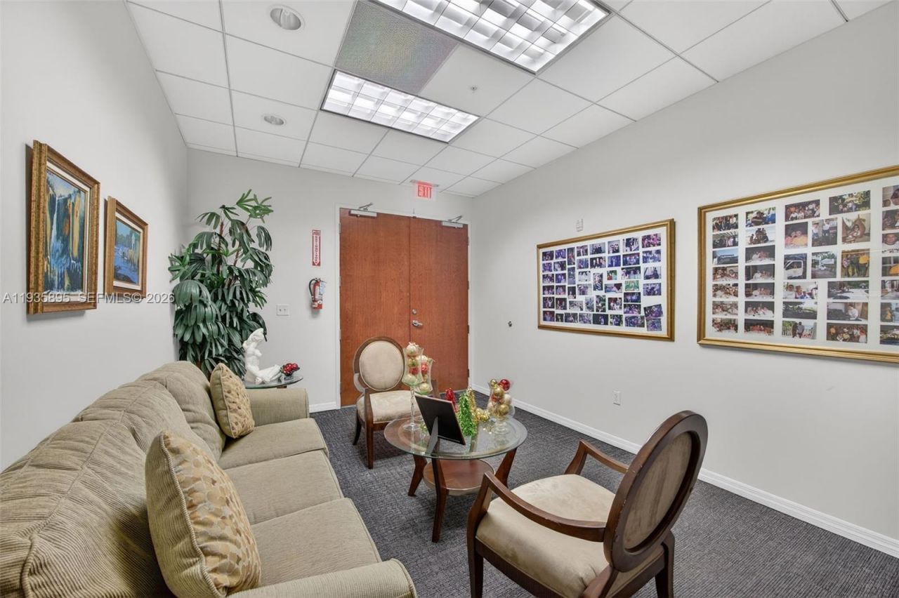 8501 SW 124th Ave, Unit 201, Miami, FL 33183 Photo