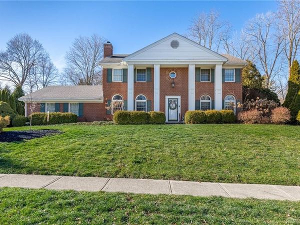 5018 Lausanne Drive, Centerville, OH 45458