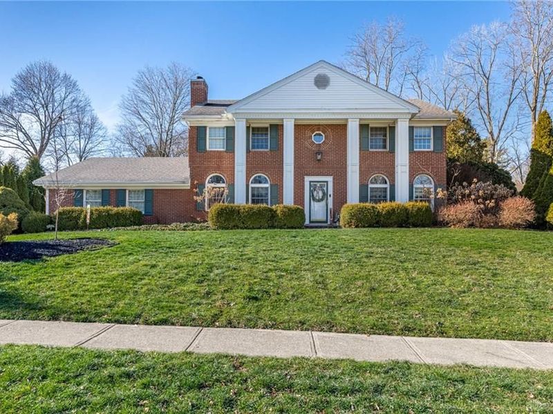 5018 Lausanne Drive, Centerville, OH 45458 Photo 1