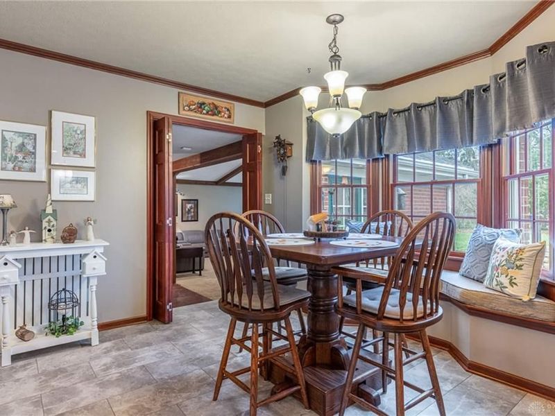 5018 Lausanne Drive, Centerville, OH 45458 Photo 17