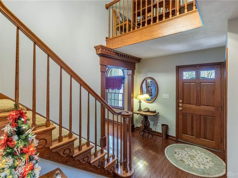 5018 Lausanne Drive, Centerville, OH 45458 Photo 3