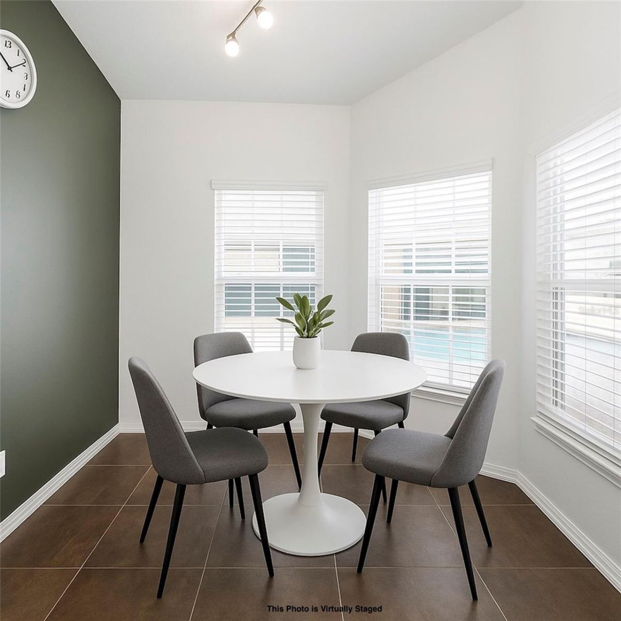 186 N Crestwood Avenue, Inverness, FL 34453 Photo