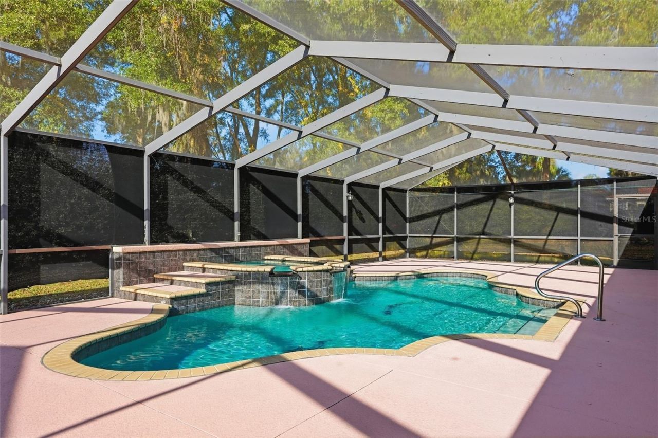 186 N Crestwood Avenue, Inverness, FL 34453 Photo