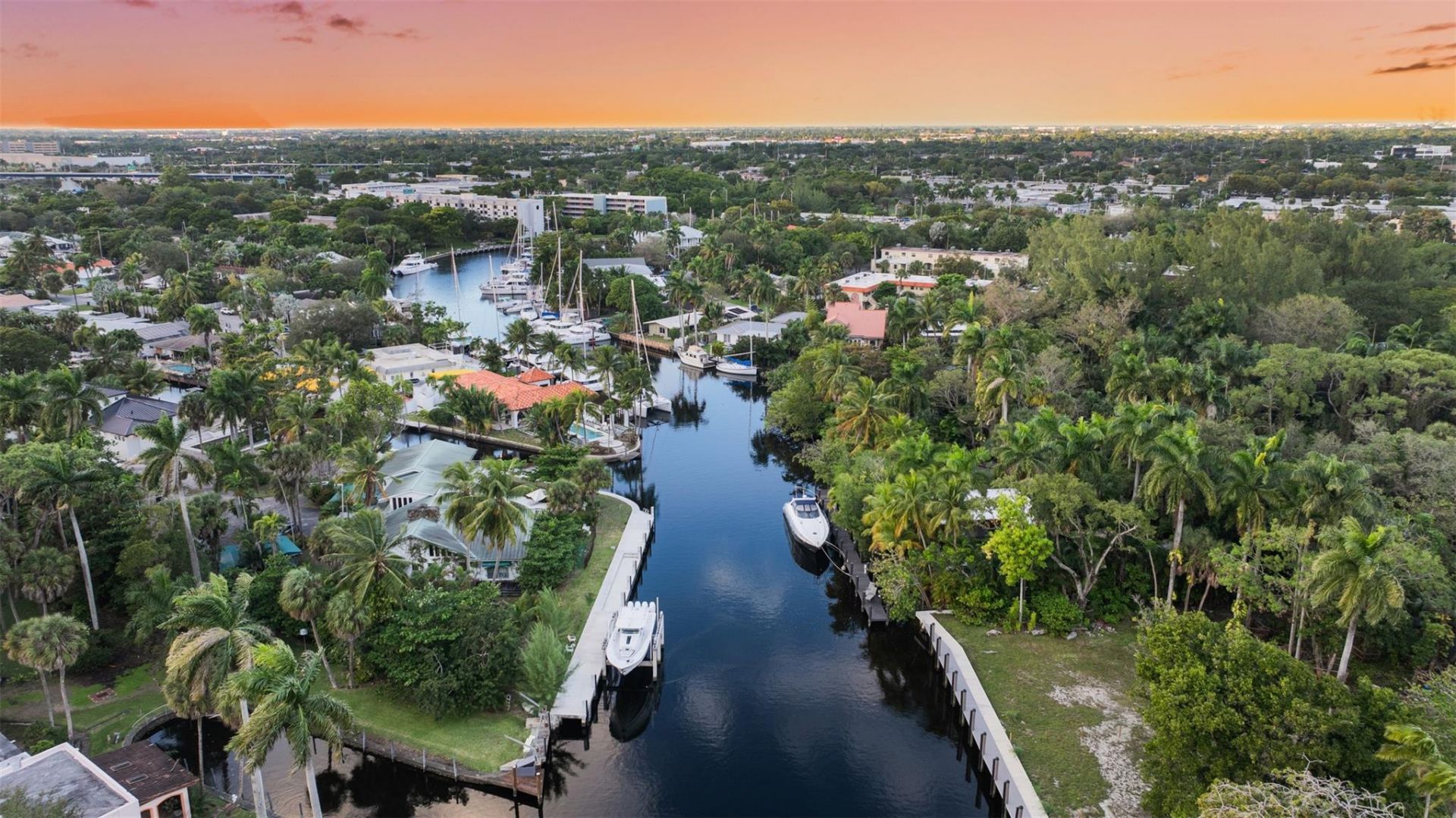 311 SW 14th Way, Fort Lauderdale, FL 33312 Photo