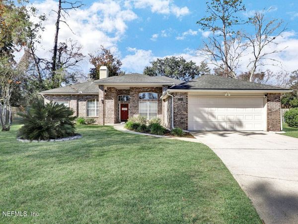 2004 WATER CREST Drive, Fleming Island, FL 32003