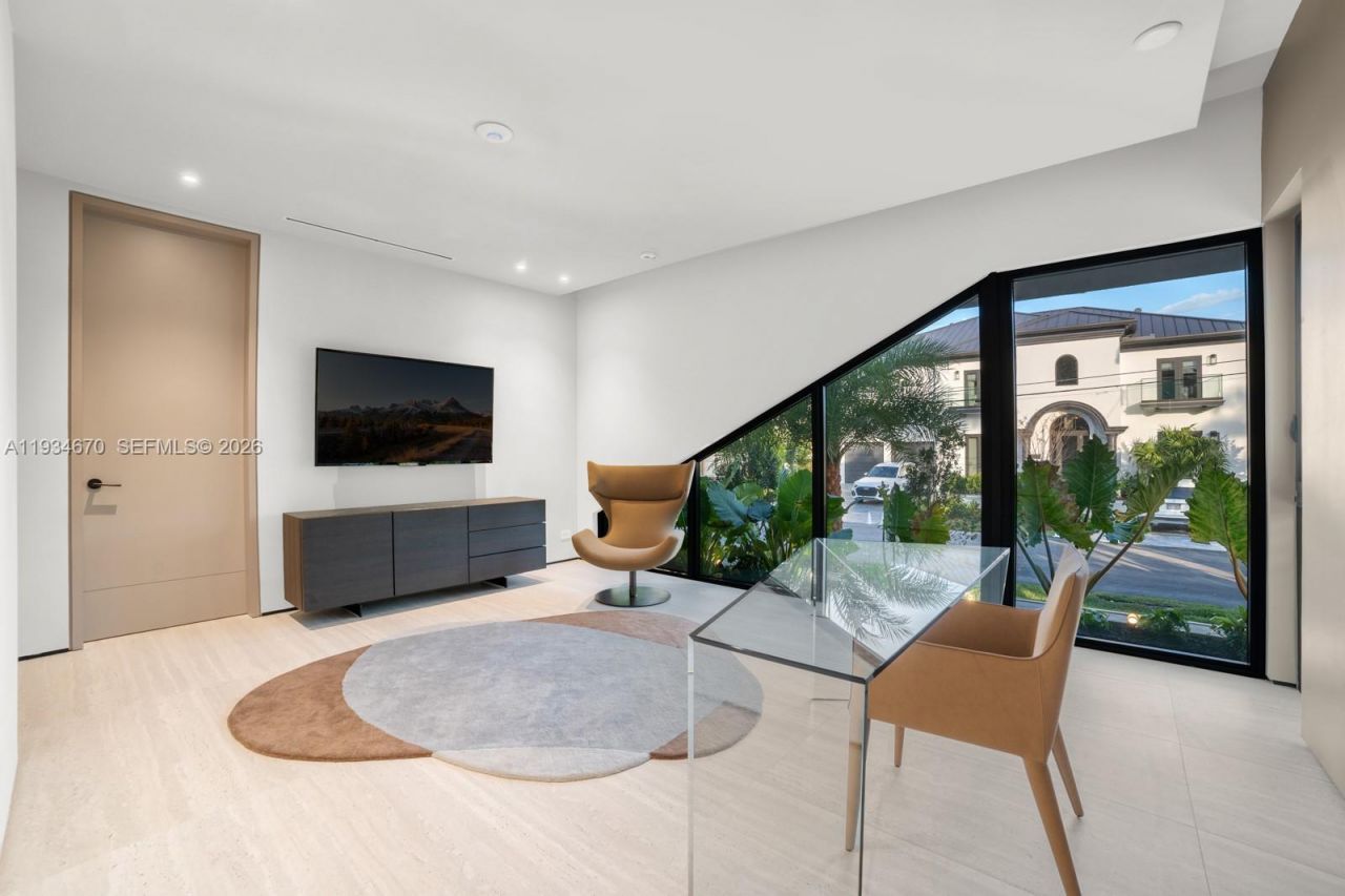 641 Flamingo Dr, Fort Lauderdale, FL 33301 Photo