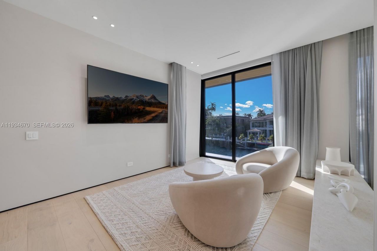 641 Flamingo Dr, Fort Lauderdale, FL 33301 Photo