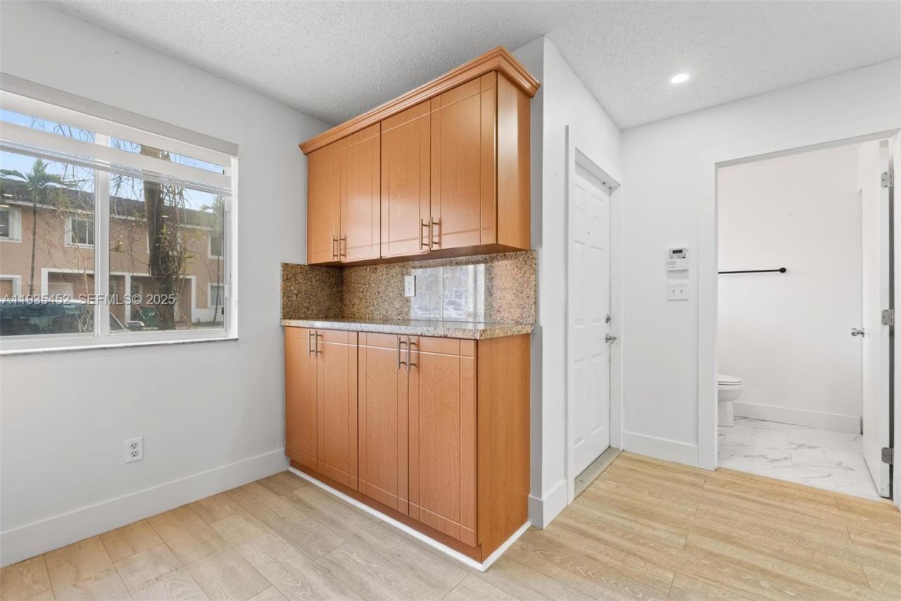 13925 SW 175th Ter, Miami, FL 33177 Photo