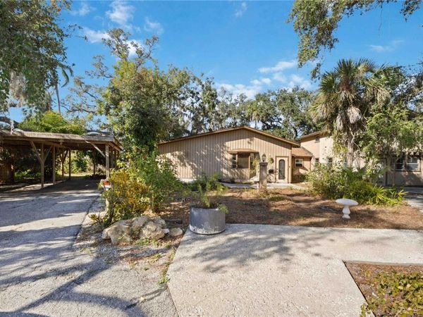 860 S BENEVA ROAD, SARASOTA, FL 34232