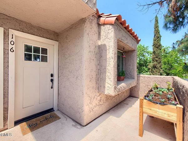 7316 N VIA CAMELLO DEL NORTE, Unit 106, Scottsdale, AZ 85258