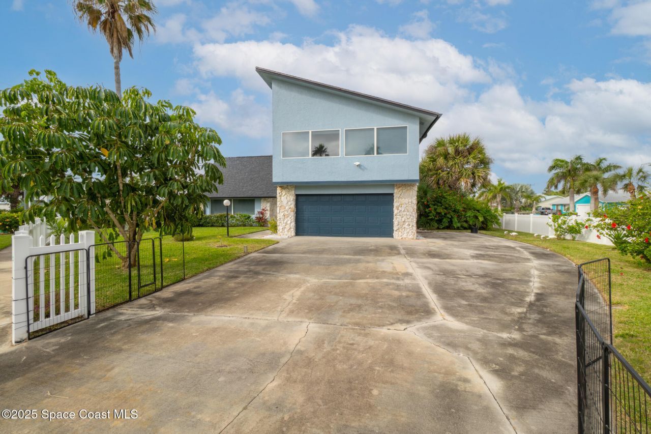 397 Harbor Drive, Cape Canaveral, FL 32920 Photo