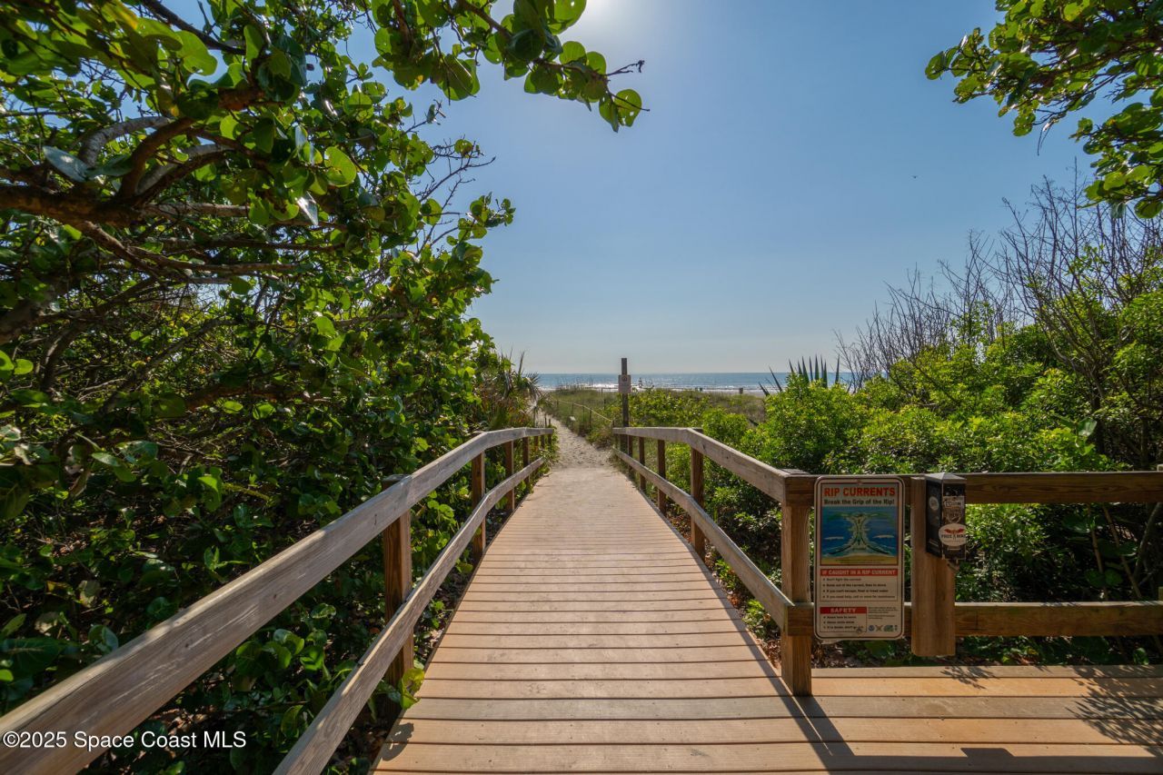 397 Harbor Drive, Cape Canaveral, FL 32920 Photo