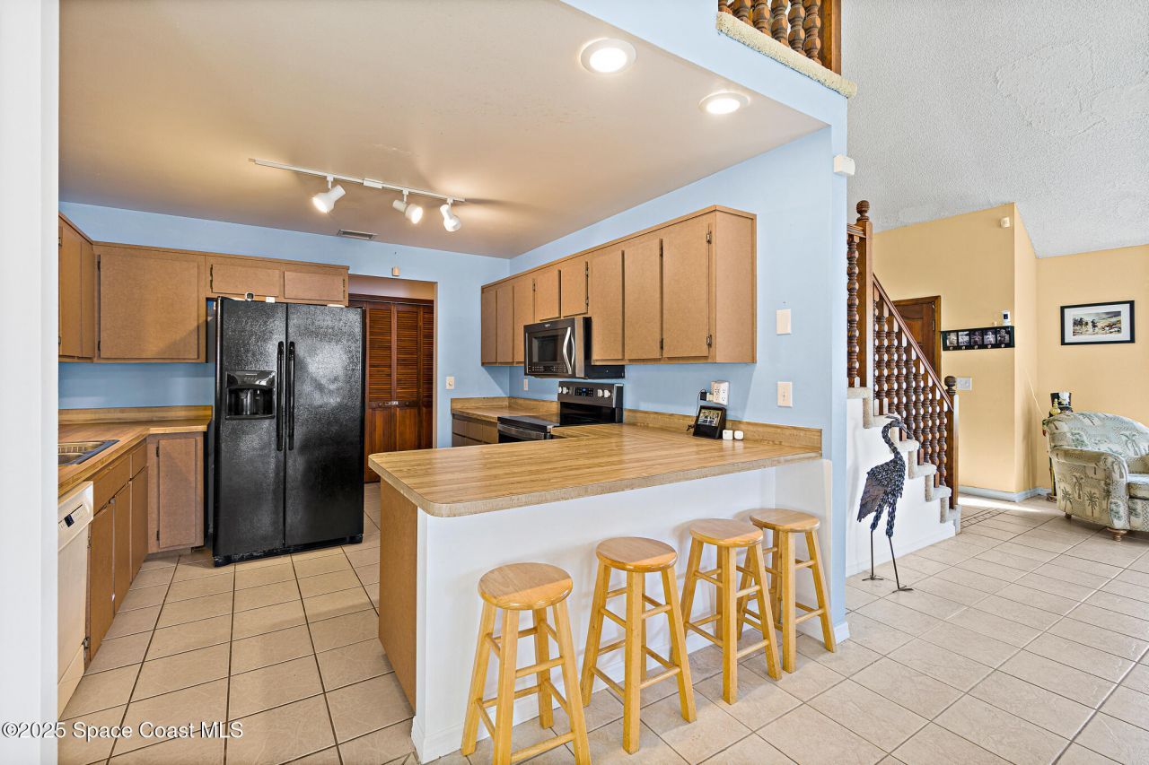 397 Harbor Drive, Cape Canaveral, FL 32920 Photo