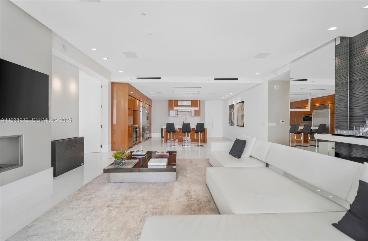 9701 Collins Ave, Unit 1405S, Bal Harbour, FL 33154 Photo