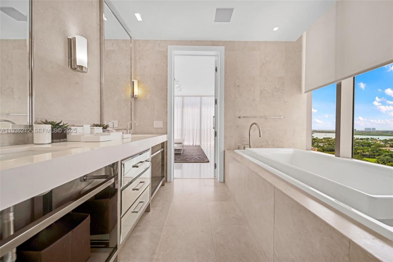 9701 Collins Ave, Unit 1405S, Bal Harbour, FL 33154 Photo