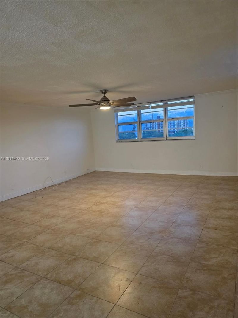 1811 Jefferson St, Unit 501, Hollywood, FL 33020 Photo