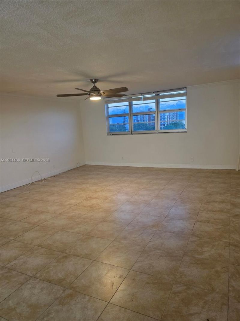 1811 Jefferson St, Unit 501, Hollywood, FL 33020 Photo