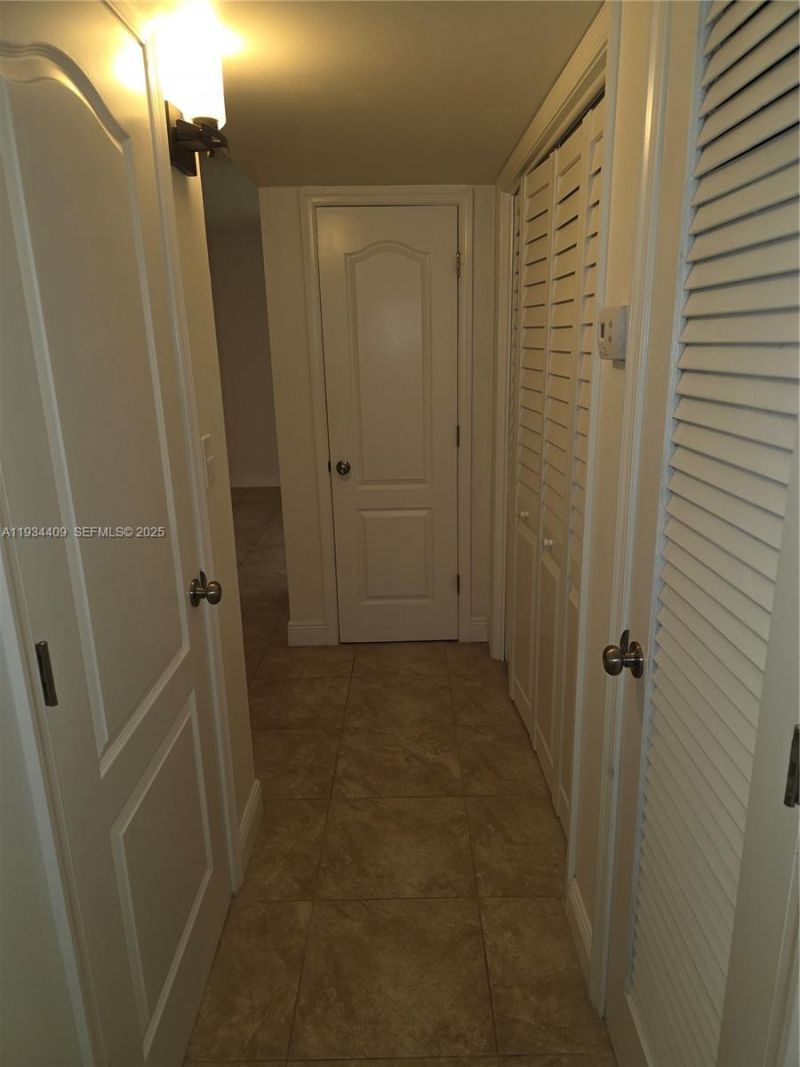 1811 Jefferson St, Unit 501, Hollywood, FL 33020 Photo