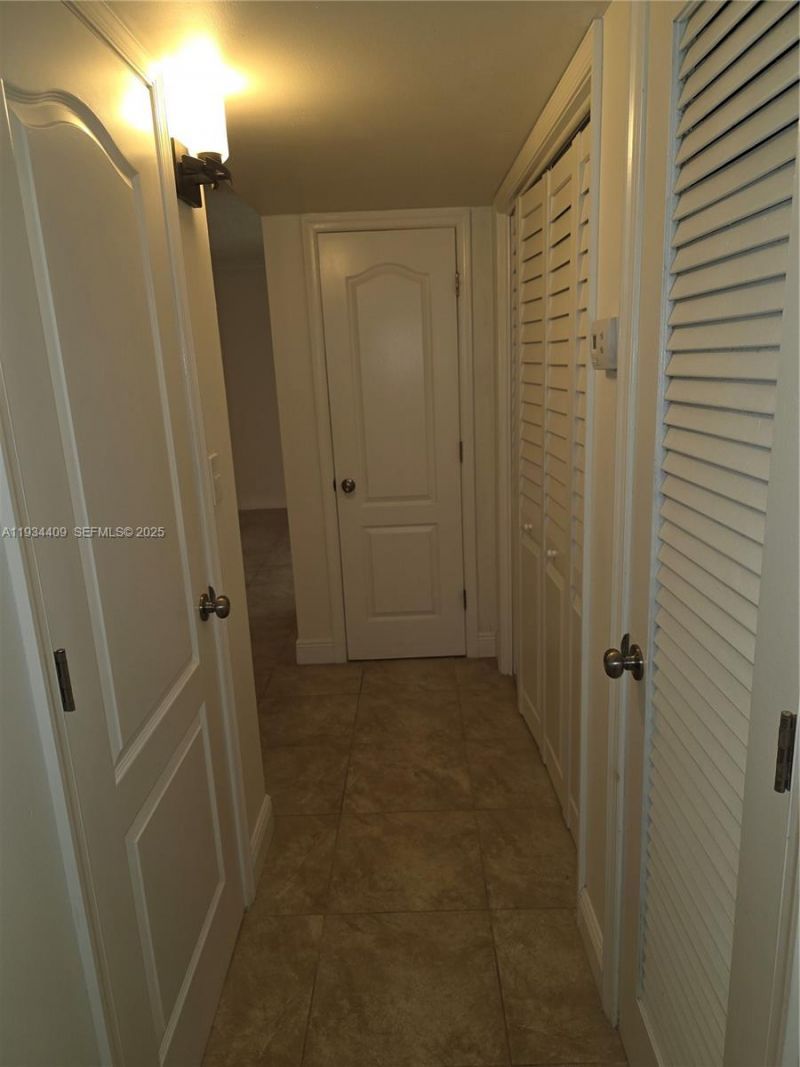 1811 Jefferson St, Unit 501, Hollywood, FL 33020 Photo