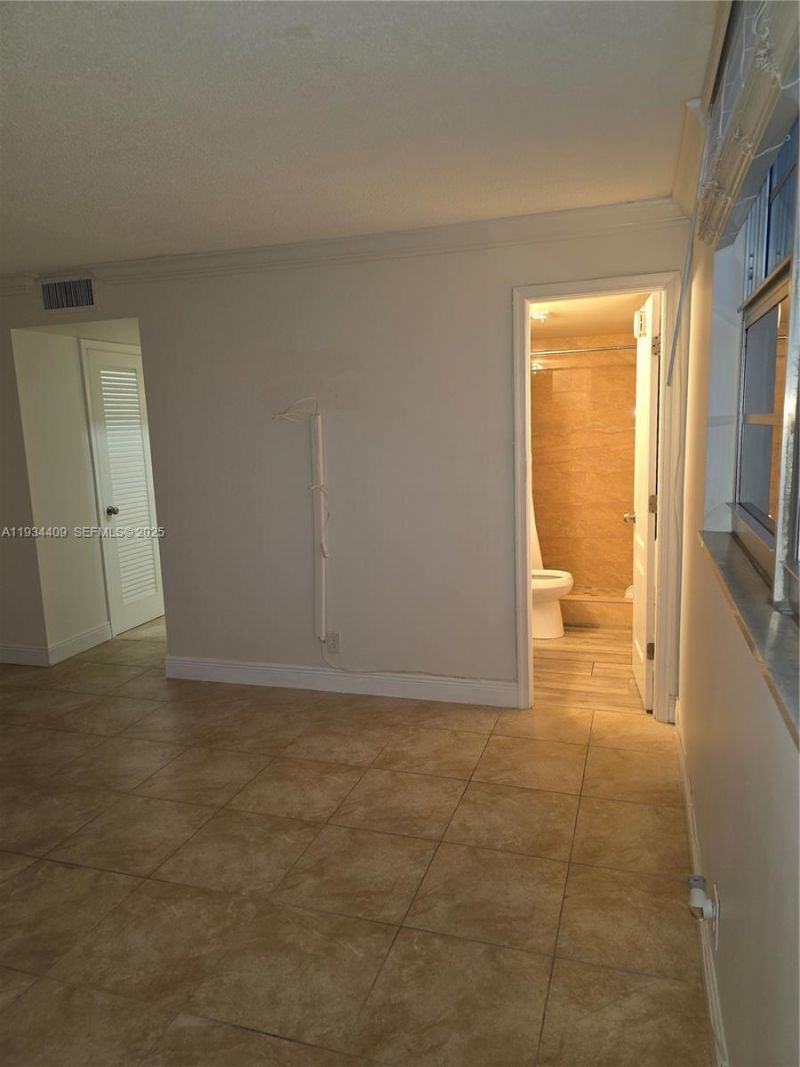 1811 Jefferson St, Unit 501, Hollywood, FL 33020 Photo