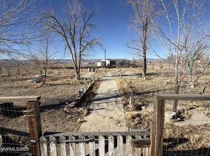 20 Miley Lane, Yerington, NV 89447 Photo