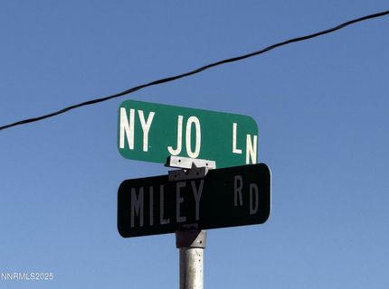 20 Miley Lane, Yerington, NV 89447 Photo