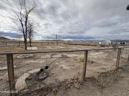 20 Miley Lane, Yerington, NV 89447 Photo